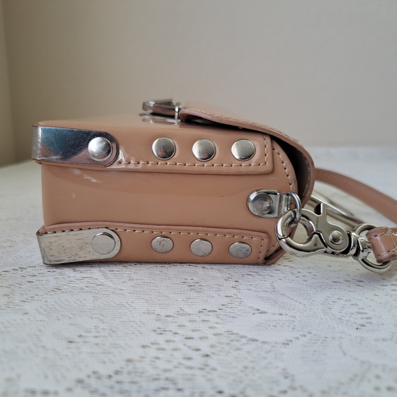 Cute Boxy Mini Bag Crossbody in Nude/Beige with Stud Accents Urban Outfitters - Picture 5 of 16